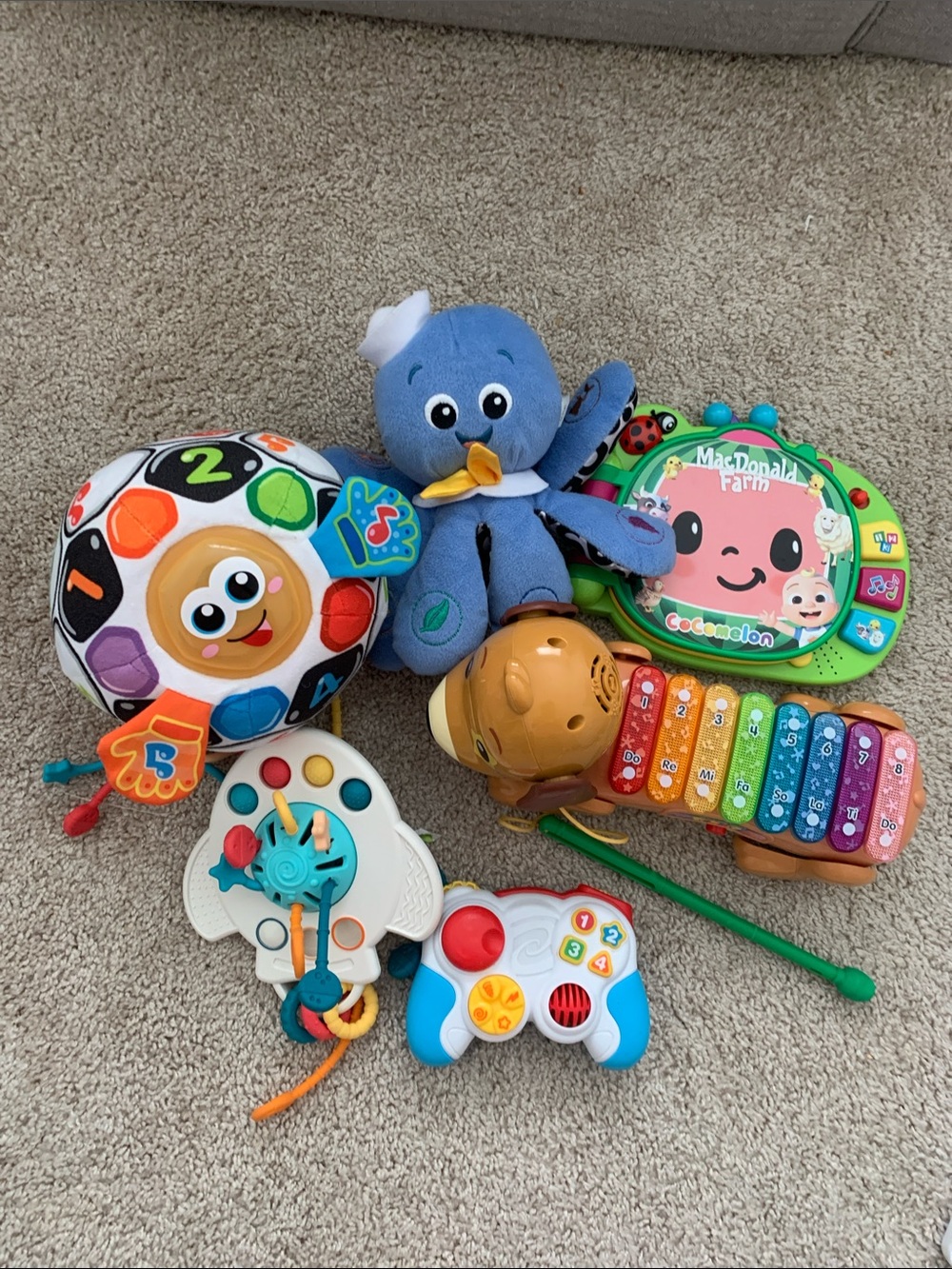 Vtech & Little Estienne Toy Bundle